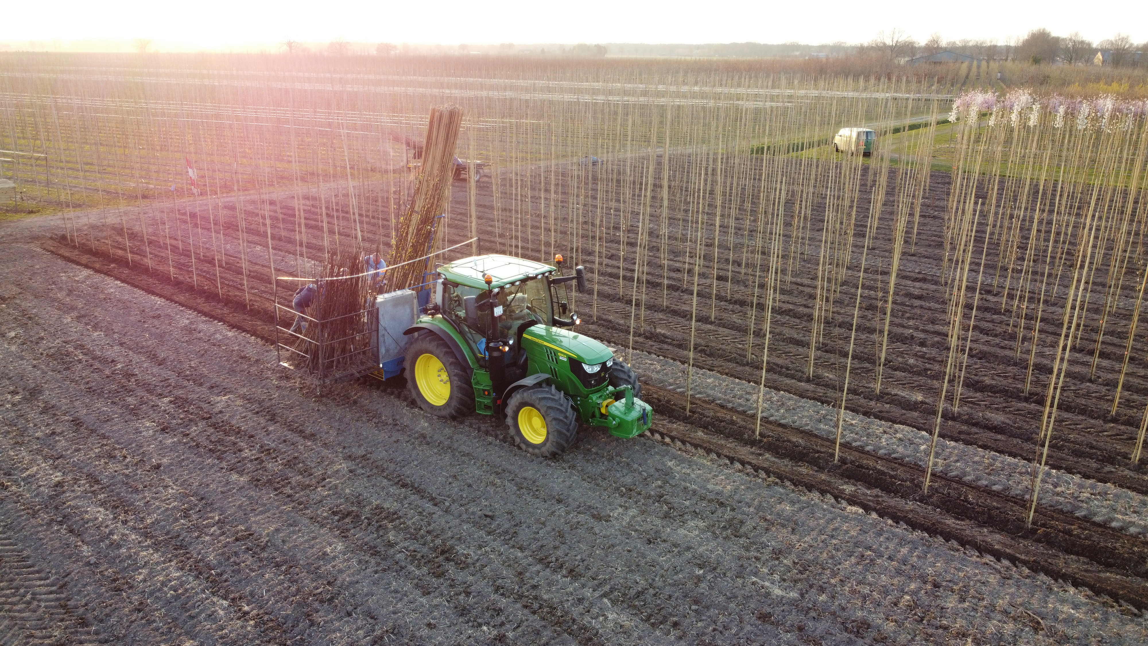 TRACTORCHAUFFEUR VAN DE TOEKOMST